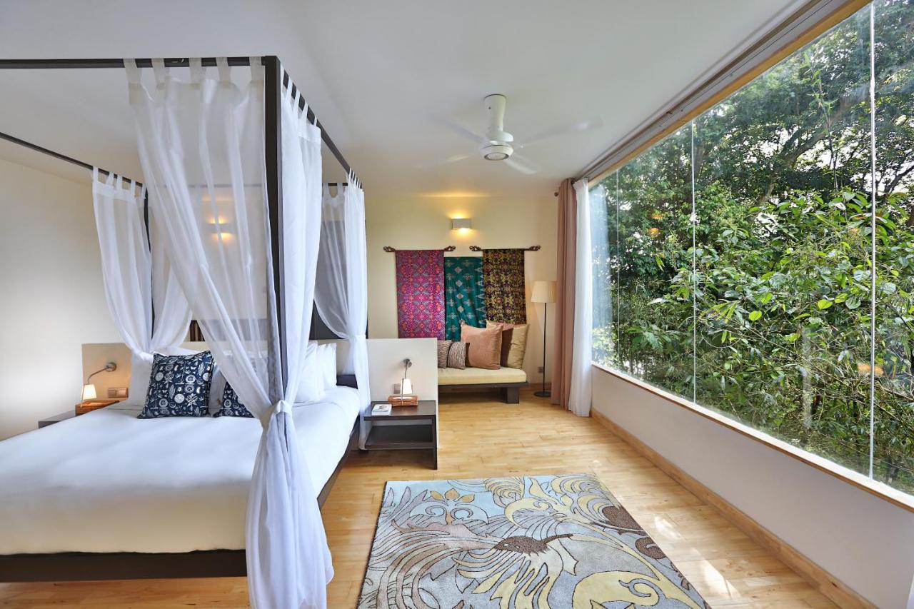 Ambong Rainforest Retreat Pantai Cenang  Exterior foto